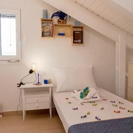 Διαμέρισμα Dollhouse Loft Σελιανίτικα